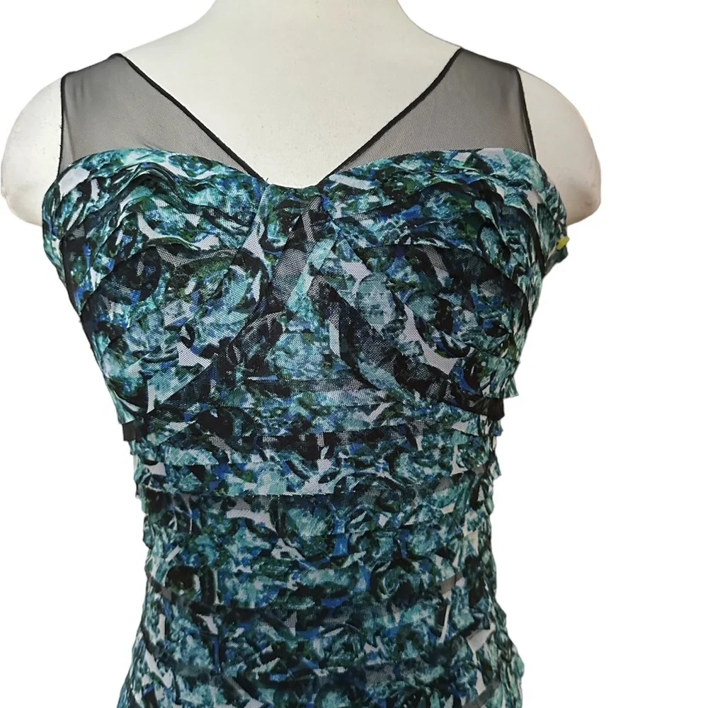 BCBGMAXAZRIA  MAXI DRESS SZ 0 - Picture 5 of 7